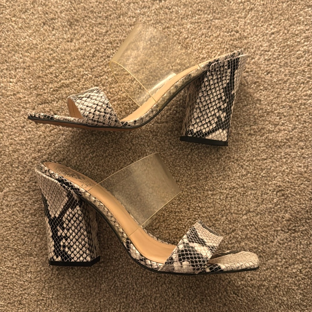 VINCE CAMUTO Two-Strap Sandal In Snake/Clear •  Size: 8.5
